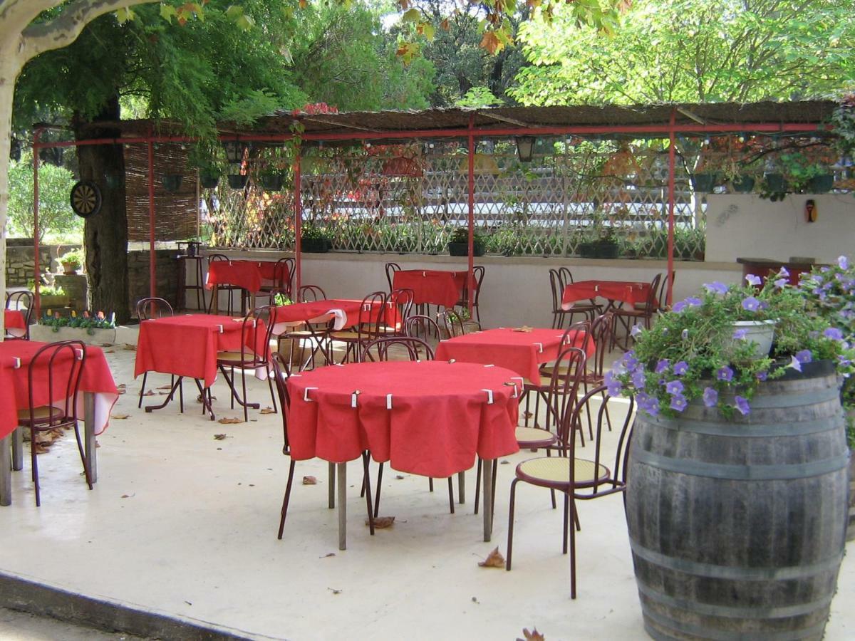 Auberge Des Garrigues Nimes Ngoại thất bức ảnh