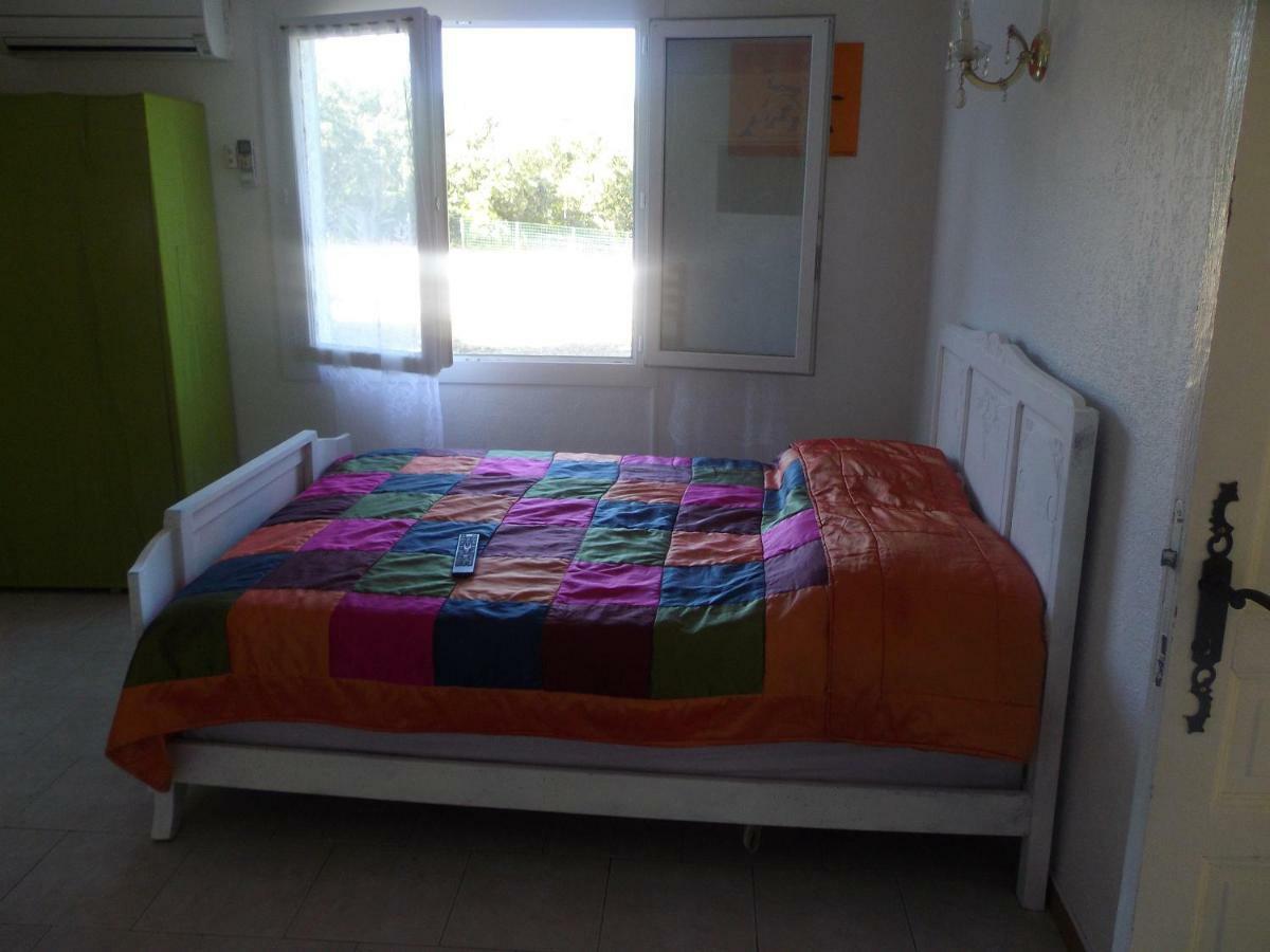 Auberge Des Garrigues Nimes Ngoại thất bức ảnh