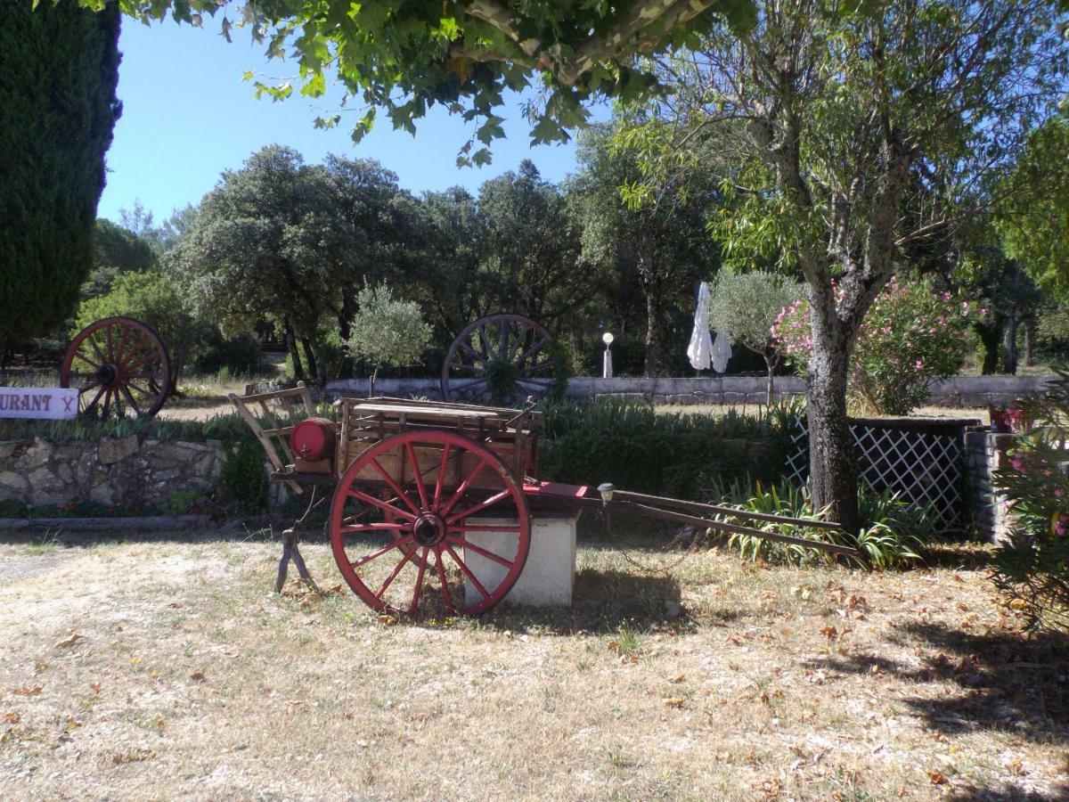 Auberge Des Garrigues Nimes Ngoại thất bức ảnh